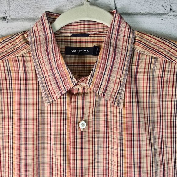 NAUTICA SHORT SLEEVE MENS BUTTON DOWN RUST TAN AND GOLD SIZE LARGE EUC - Picture 4 of 6